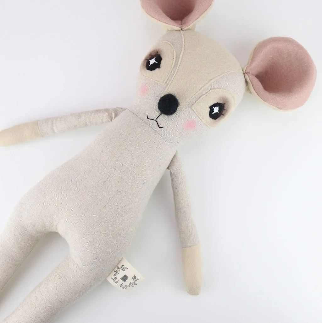 Masked Delphine Dormouse
