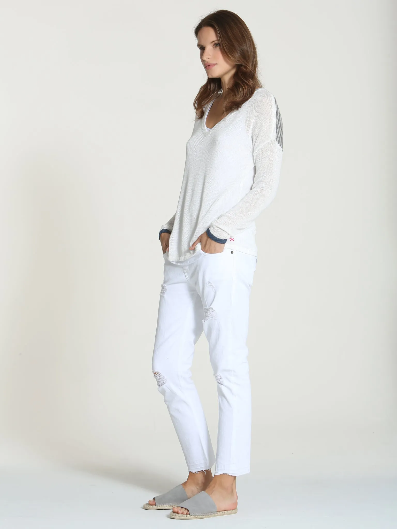 Pima Yoke Vee - White